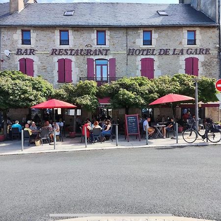 Hotel De La Gare Sévérac-le-Château Buitenkant foto