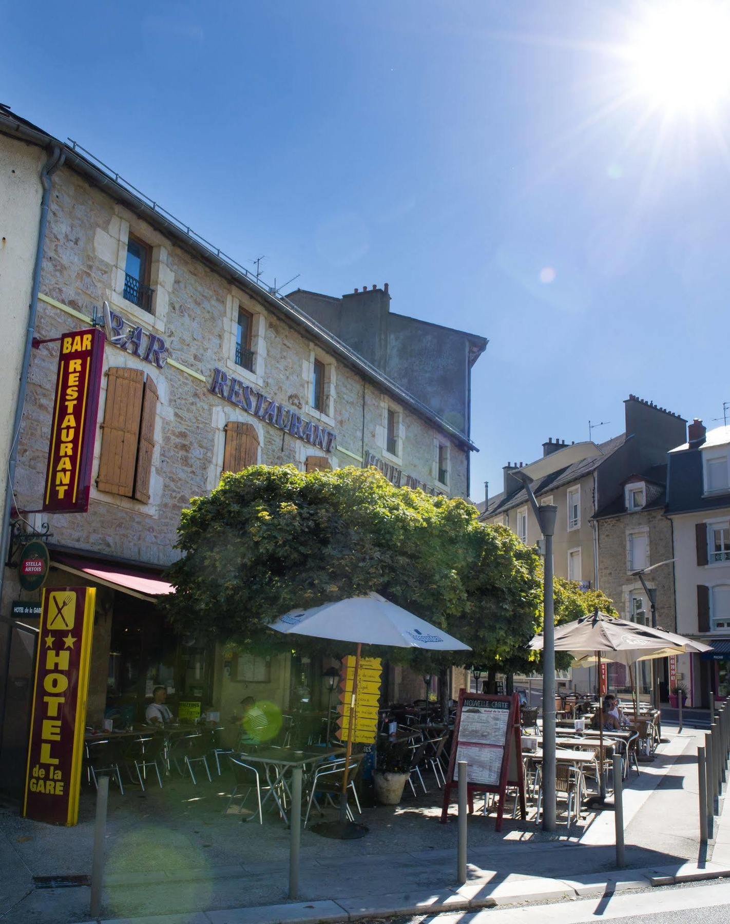 Hotel De La Gare Sévérac-le-Château Buitenkant foto